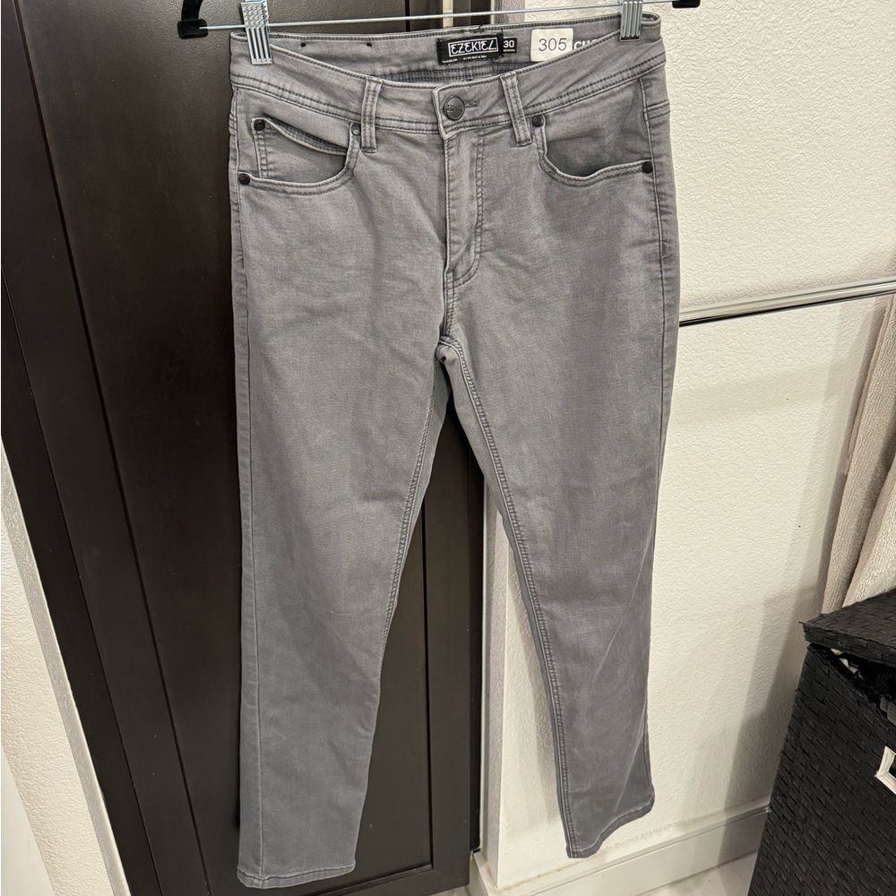 Men’s Ezekiel Straight Jeans